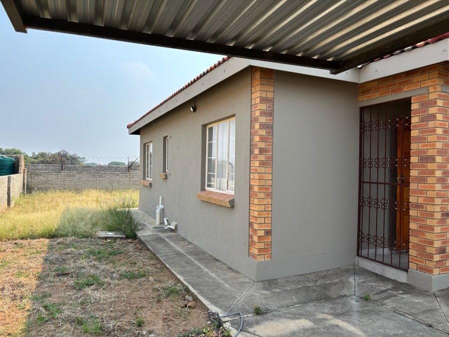 3 Bedroom Property for Sale in Mogwase North West
